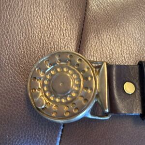 Vineyard Vines Made in USA 34” leather belt with copper fly reel belt buckle